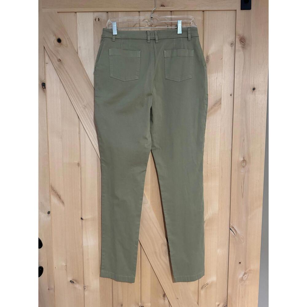 Garnet Hill | Saltwash Chinos in Faded Olive | Size 6 - Picture 2 of 7